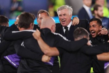 皇马换帅尘埃落定:阿隆索接棒,安切洛蒂告别