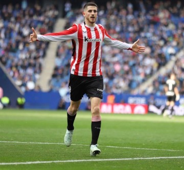 冷门猛人!24岁桑谢特身价6000万挤进西甲前15,赛季26场14球3助