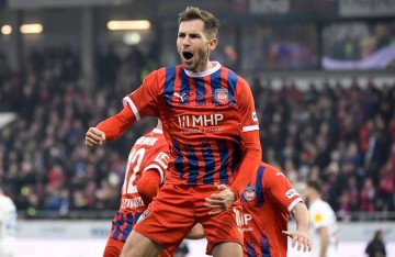 3-1,22岁拜仁旧将发威:助德甲第18掀翻德甲第17,终结9轮不胜