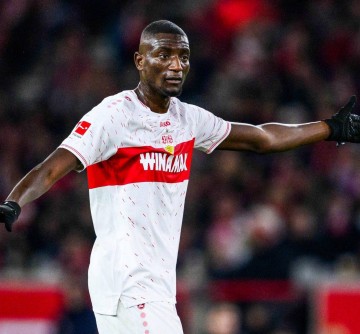 曼联瞄准吉拉西,7000万欧元欲引进德甲神锋,皇马看中维拉铁闸