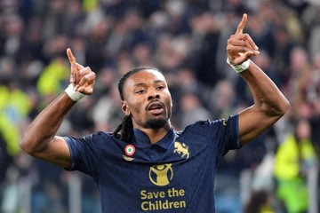 尤文2-0维罗纳取意甲5连胜重返前4&落后榜首6分 找到后腰好搭档