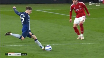 曼联射门差细节揭秘!阿莫林点名批评一人,夏窗买前锋获数据支持