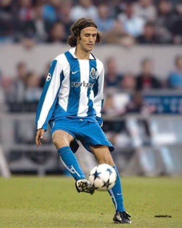 特殊的存在!疯子穆里尼奥,联合波尔图创造欧冠传奇,书写新篇章