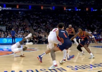 随着罗马3-1,国米2-2,意甲两大豪门翻车,拉涅利带队直冲欧冠