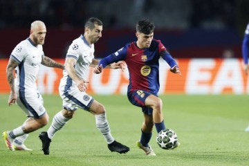 铁人回归!佩德里赛季已踢53场&无受伤,全能表现身价达巅峰1.2亿