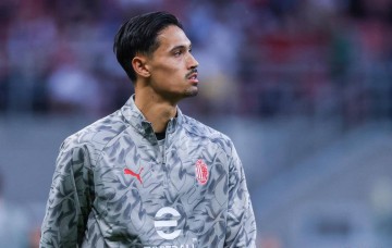 AC米兰计划大规模换血,至少两位核心球员将离队筹集转会经费