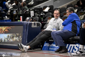 独行侠一年合同续约埃克萨姆 沃格尔进教练组辅佐基德