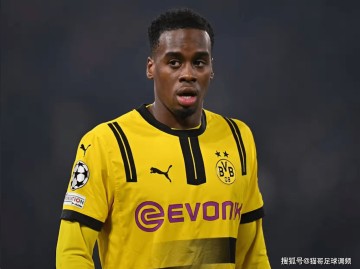 吉滕斯留守多特,切尔西转会计划落空