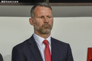 一日英超动向:阿莫林“等不及”猛追库尼亚,B费比萨拉赫更配MVP